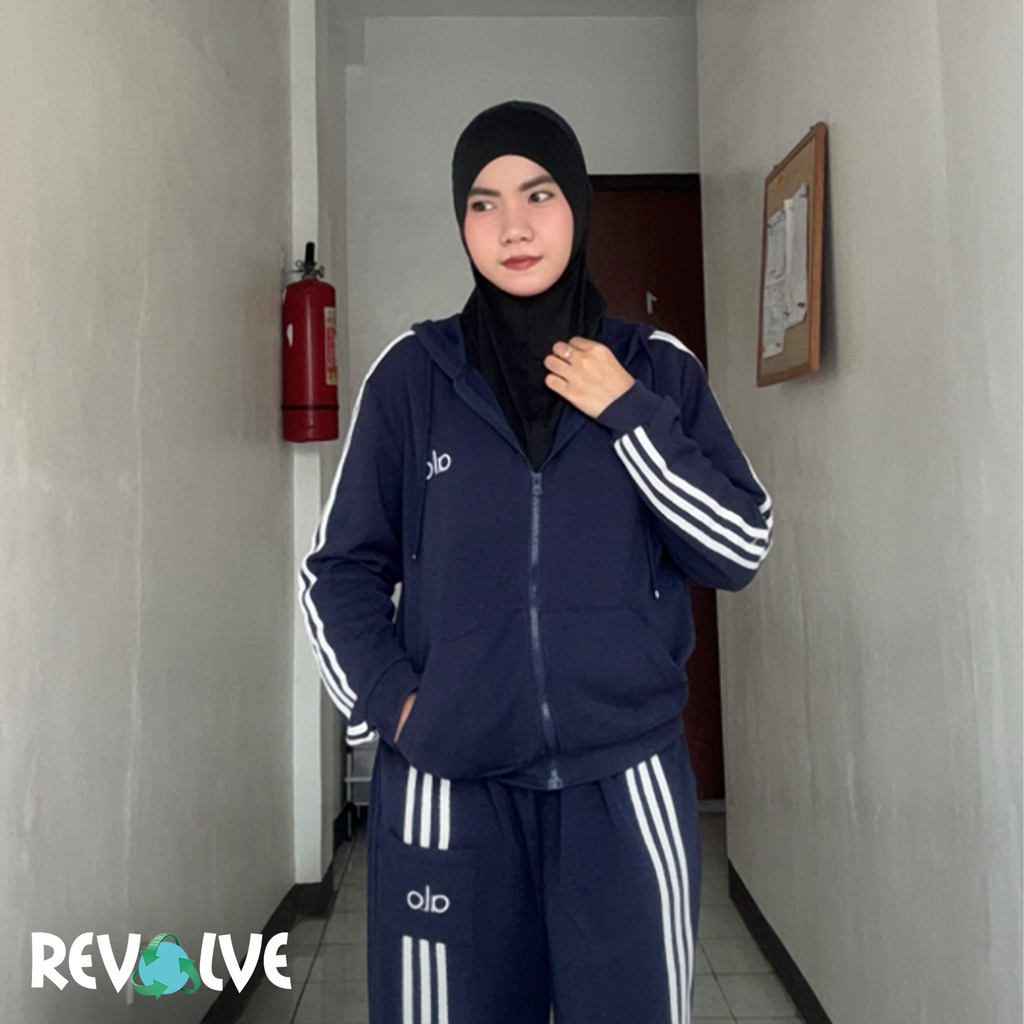 rPET Sports Hijab (made w/ 9 recycled PET bottles)